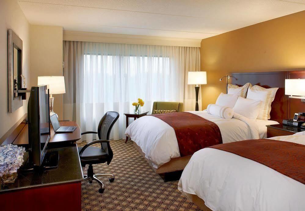 Chicago Marriott Нэпервилл Экстерьер фото